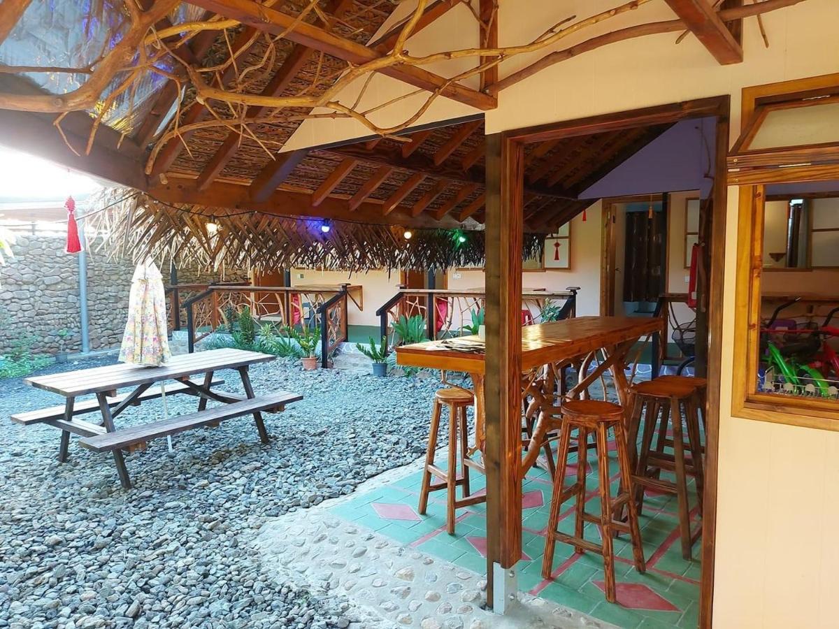 Moorea Vaiare Lodge Екстериор снимка